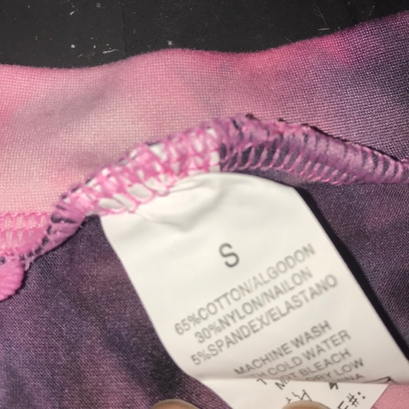 Tie-die shirts and biker shorts multi-color😍 - Picture 4 of 8